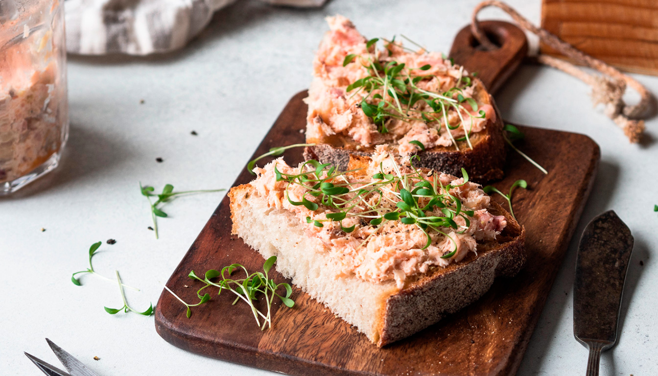 découvrez si la consommation de pâté de campagne pendant la grossesse est sûre ou à éviter, avec des conseils pour une alimentation équilibrée et sans risques.