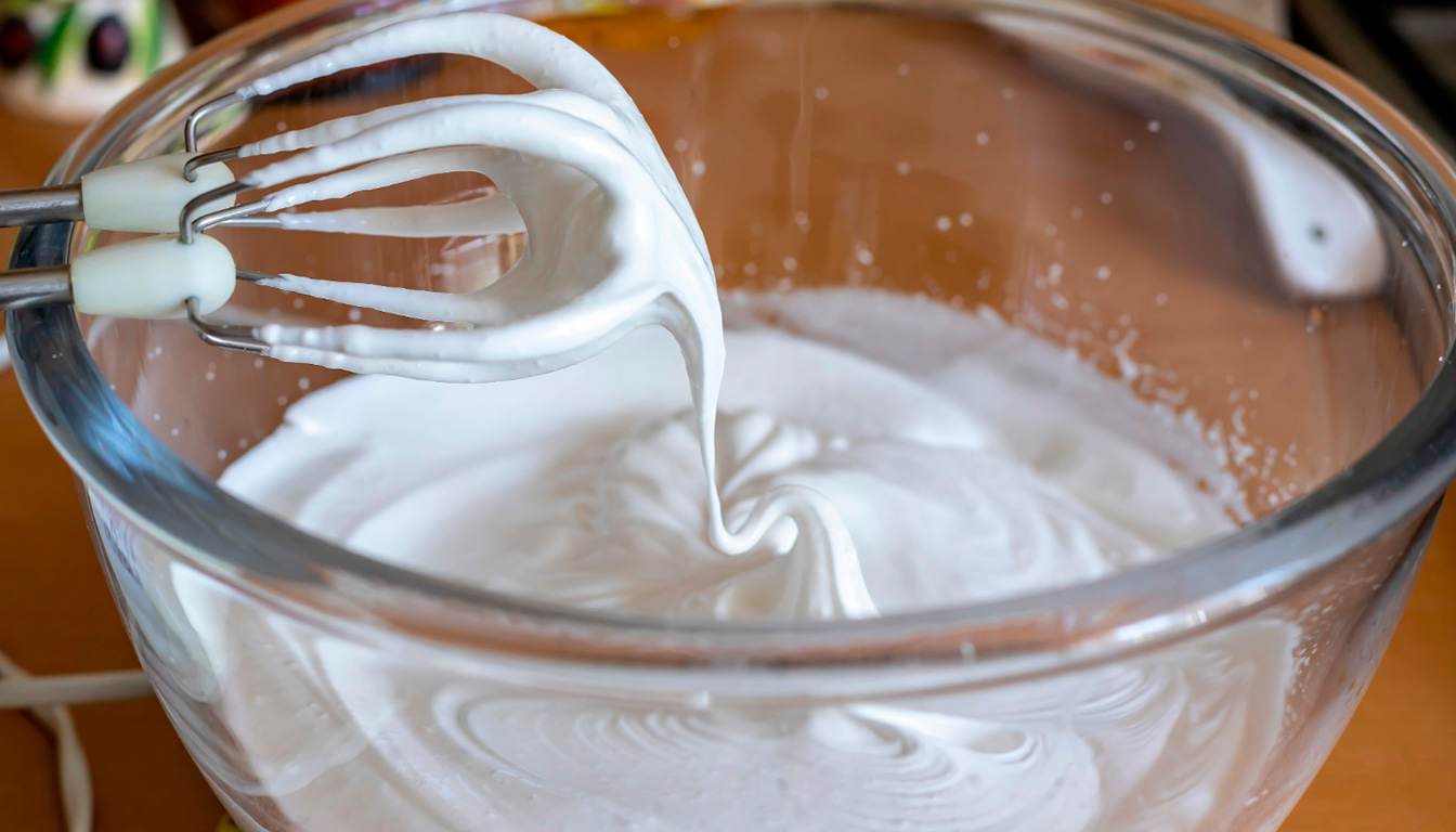 découvrez si vous pouvez conserver des blancs en neige au réfrigérateur, la durée de conservation idéale et nos conseils pour les garder frais et efficaces.