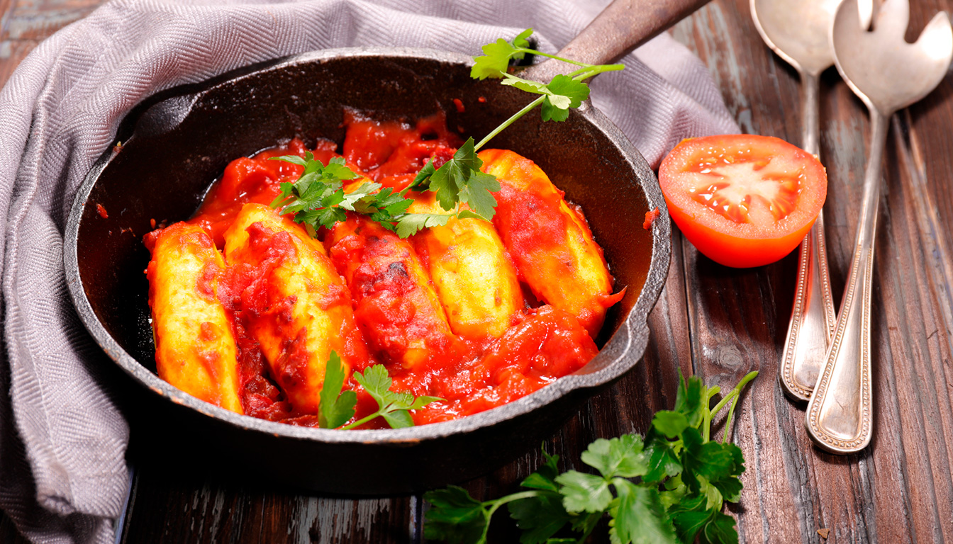découvrez la sauce nantua tomate, une recette savoureuse et originale parfaite pour sublimer vos plats de poissons et quenelles. facile à préparer, elle apportera une touche gourmande à vos repas.
