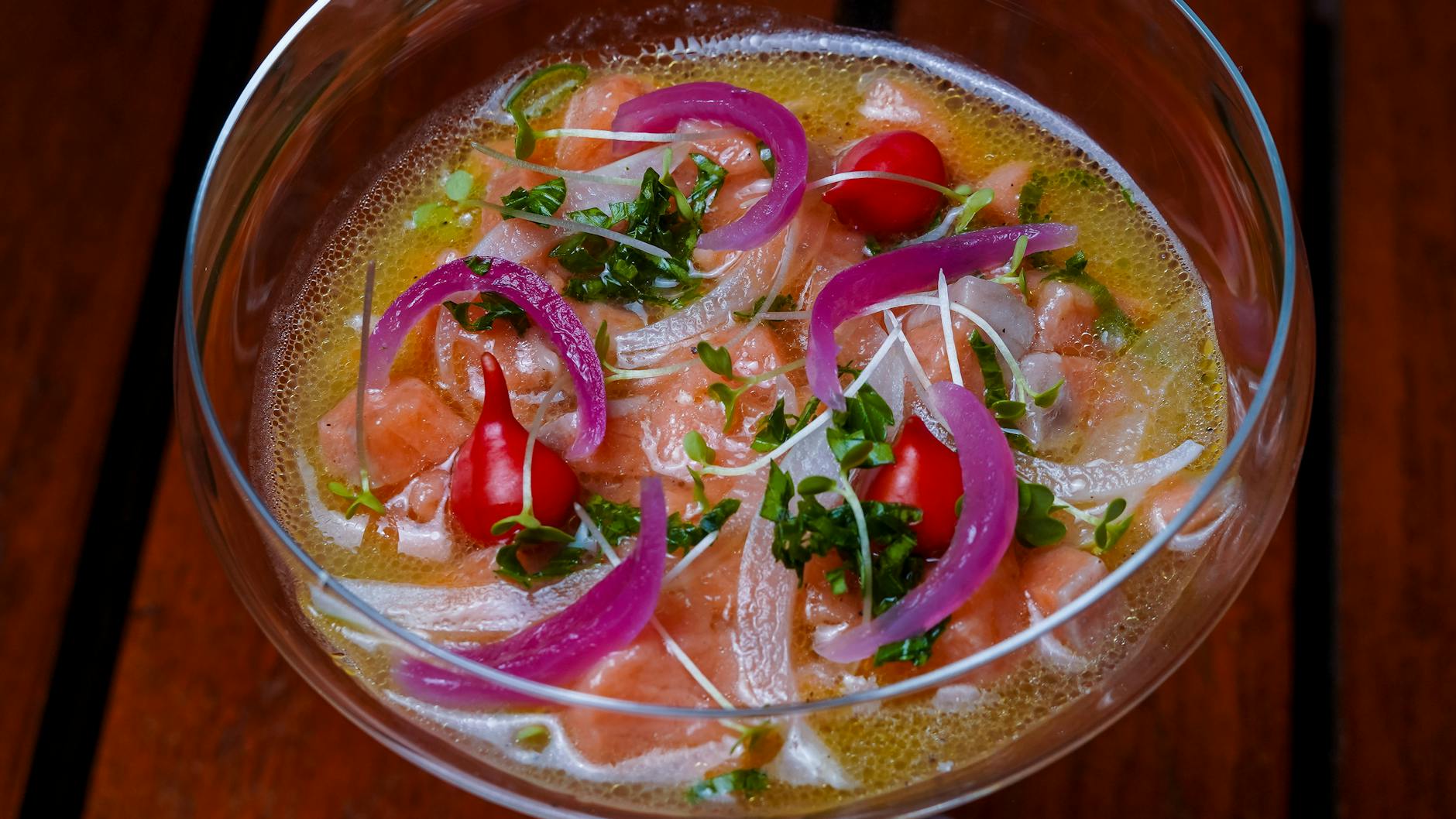 Ceviche de daurade recette fraîche — ceviche de daurade frais avec agrumes