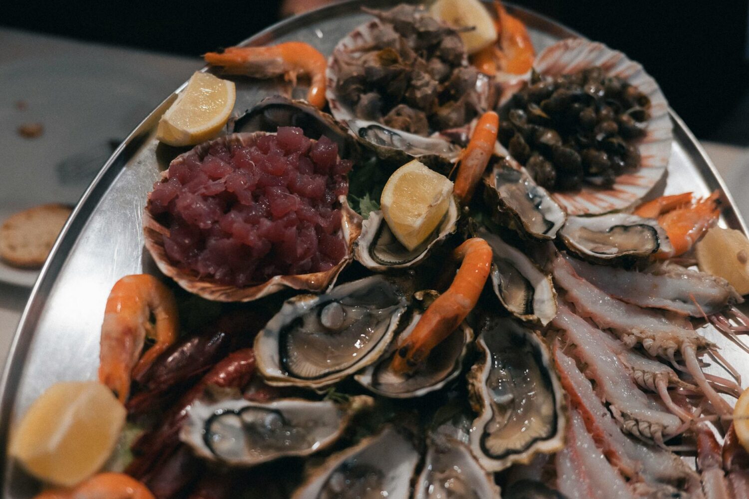 Quantité de fruits de mer par personne : les quantités pour un plateau réussi