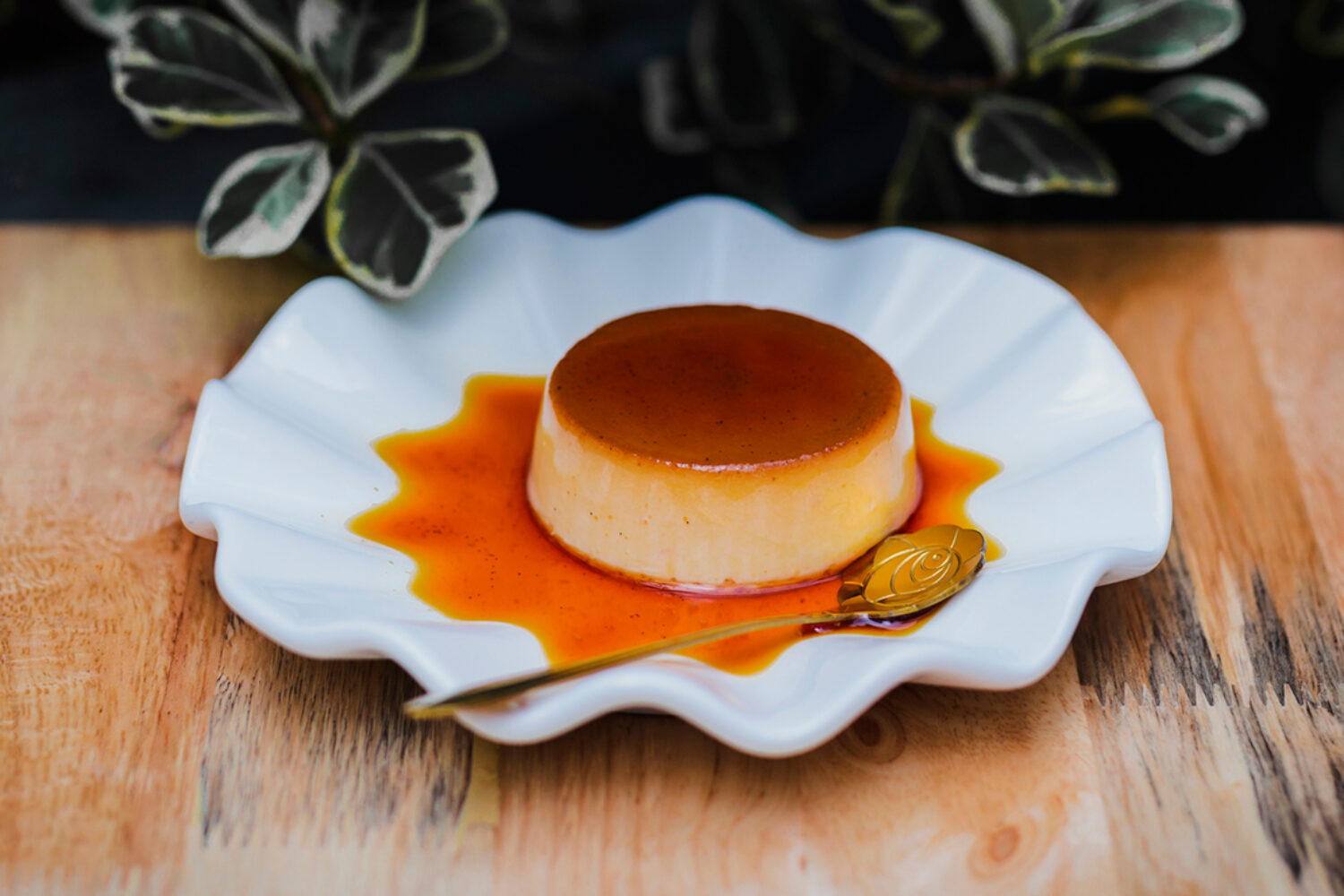 Recette de crème caramel de grand-mère : le dessert aux œufs classique