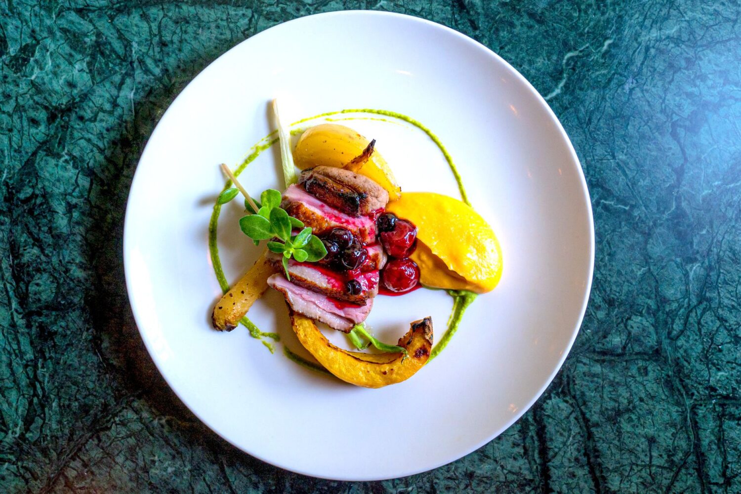 Aiguillettes de canard : 12 garnitures de saison, des légumes rôtis à la purée de patate douce