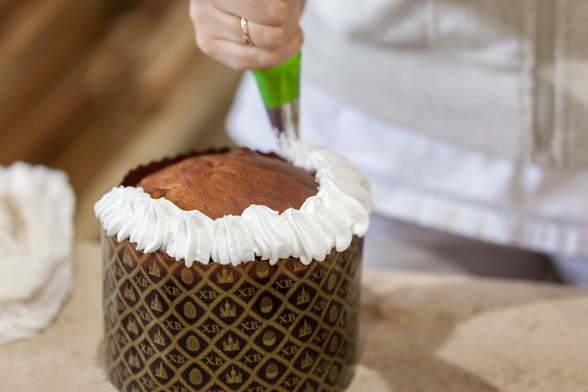 En bref : les repères pour un baba au rhum moelleux — baba au rhum traditionnel avec crème