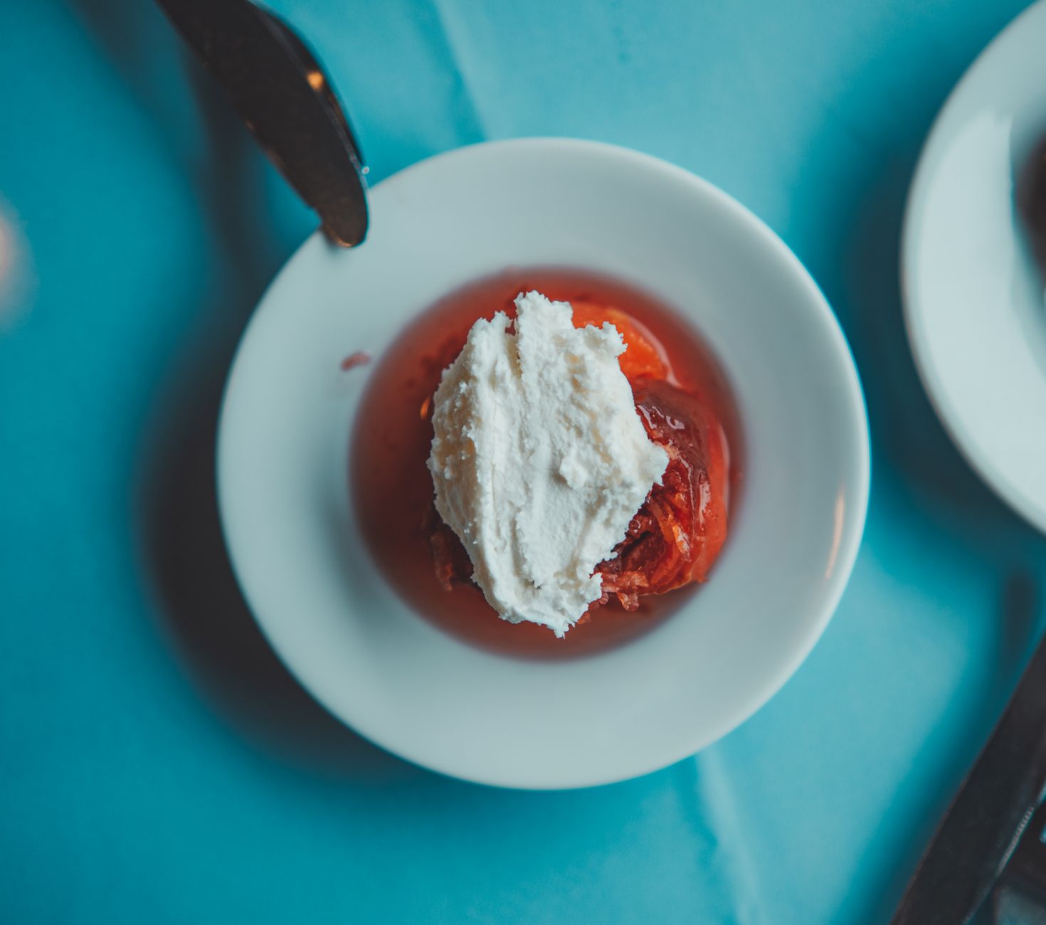 Baba au rhum traditionnel la — baba au rhum traditionnel avec crème
