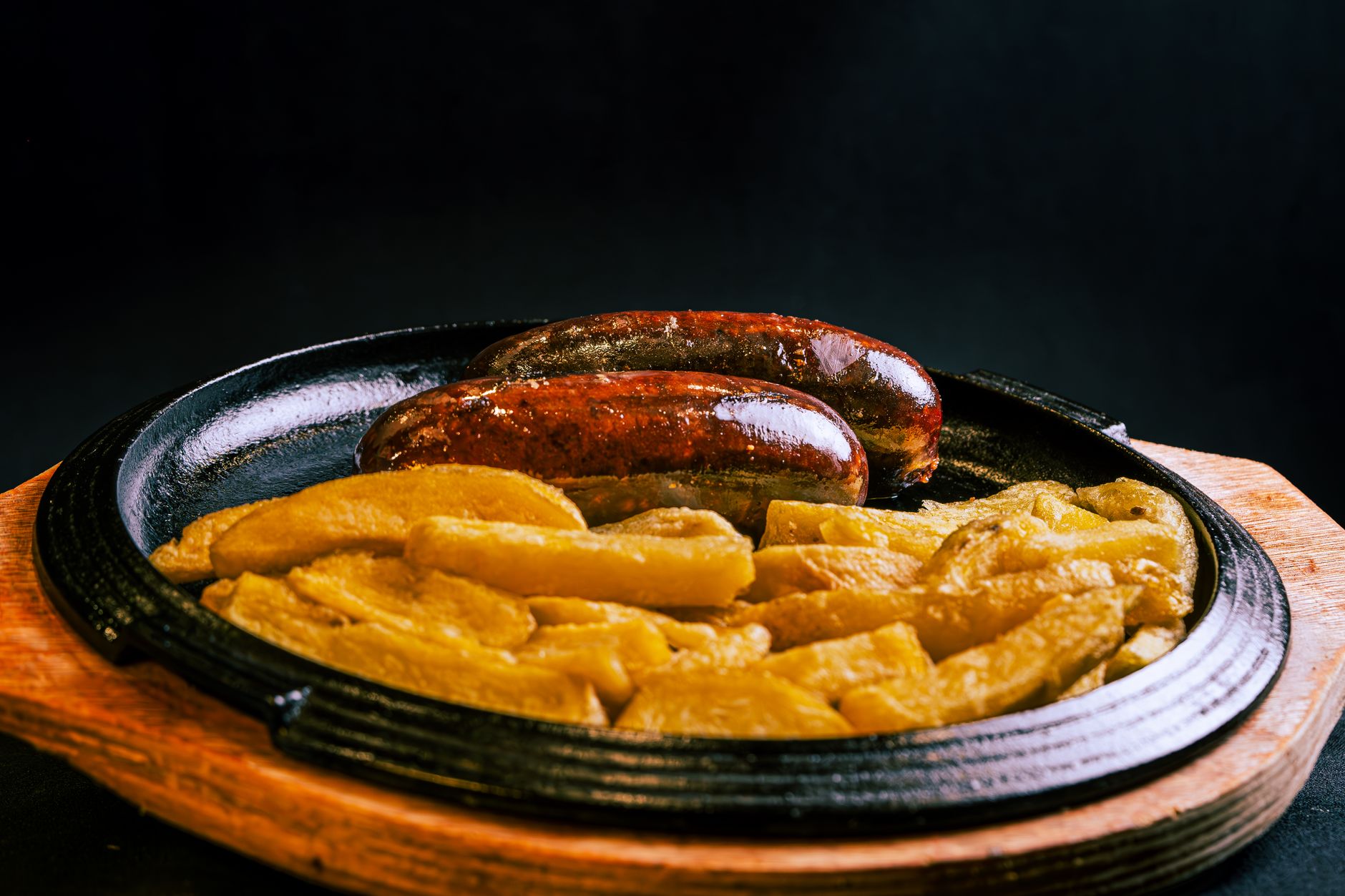 Rougail saucisse au Cookeo : les ingrédients et les bons choix — plat de rougail saucisse au Cookeo