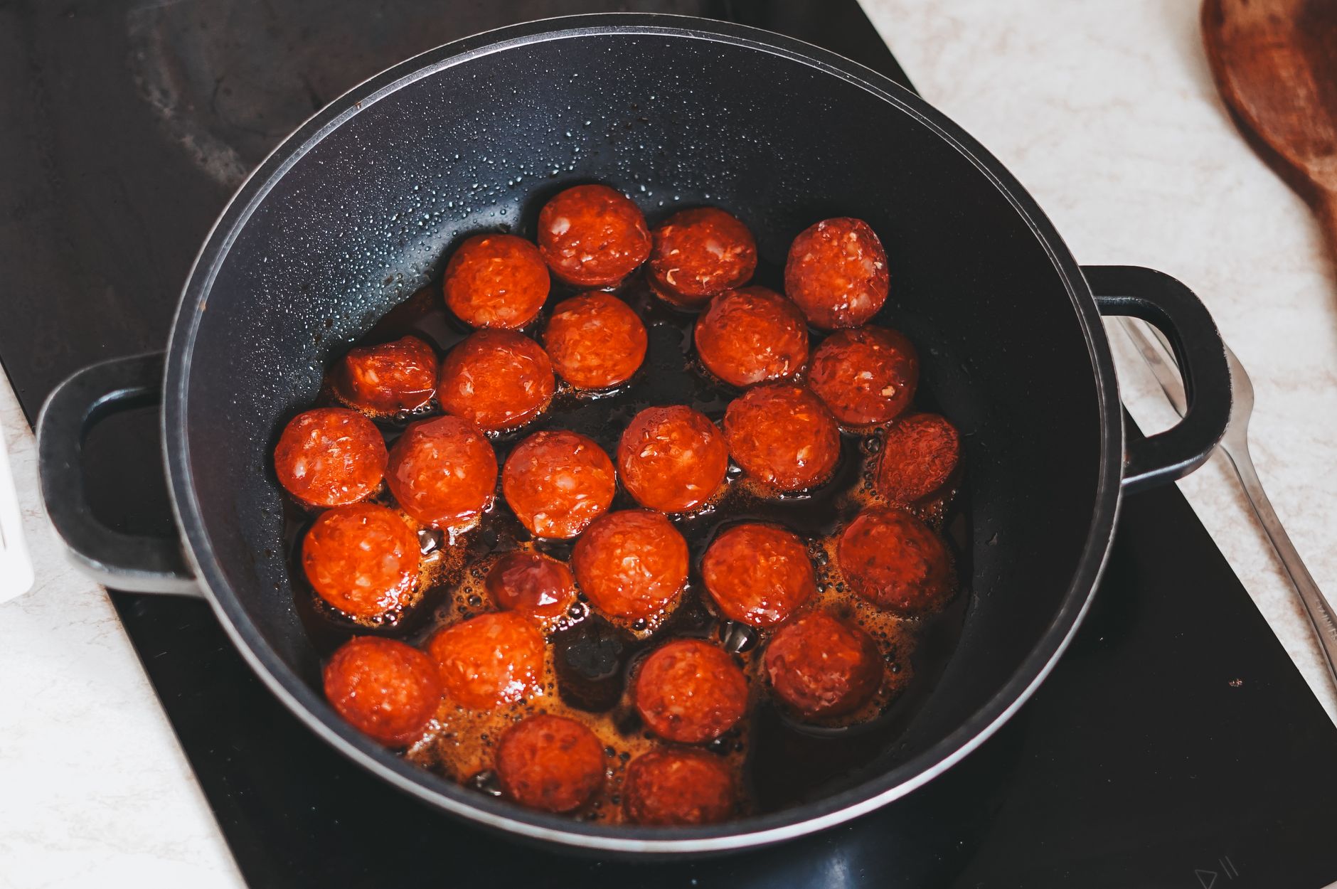 Rougail saucisse au Cookeo la — plat de rougail saucisse au Cookeo